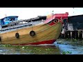 Sà Lan Ghe Bầu Né Nhau Kịch Liệt Khi Qua Khúc Cua Gắt | Wooden Boat Barges Avoid Each Other