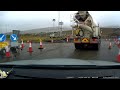 Ignorant Cement mixer driver deliberate no give way on roundabout