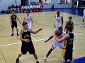 THE MOST STUPID BASKETBALL PLAY EVER !!!