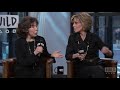 Jane Fonda & Lily Tomlin Swing By To Discuss Their Netflix Series, 