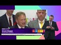 UK election results: Labour wins landslide victory | BBC News
