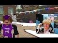 BEATING PLAYERS with MY MUM in MM2.. 😂 (Murder Mystery 2) *Funny Moments*
