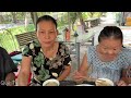 Quyên làm GỎI GÀ CỔ HỦ DỪA, cả nhà ăn ngon lắm, kể về chuyến đi Việt Nam của gia đình Hoon