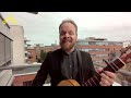Jon Niklas Rønning synger om OsloMet!