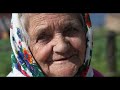 Есть бабушки в наших селеньях  -  А Куряев
