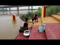 Amazing fishing video 🐟🐬 || The beautiful young girl & her brother fish catching together in river 🎣