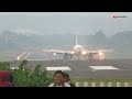 Lagi!! Menegangkan.... Pesawat Garuda Boeing 737-800 Landing Bablas Sampai Ujung Runway...