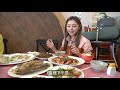 衛詩雅 Michelle Wai - 超抵食！鴨脷洲熟食中心 即買即煮抵食海鮮 YouTube頒獎 100K訂閱獎牌到手 [ 衛食攻略 EP.33 ]