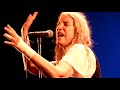 Patti Smith -- BEDS ARE BURNING (Midnight Oil) -- Ancienne Belgique - Brussels -- 13 august 2018