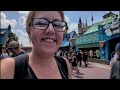 MAGIC KINGDOM/FAMILY OF 5/DISNEY WORLD