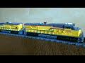 LEGO / BuWizz - US GE ES44AC powered manifest freight train with mid DPU