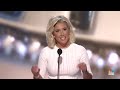 Reality star Savannah Chrisley speaks about incarcerated parents at RNC