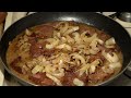 Delicious Smothered Liver And Onions Recipe: How to Make Liver Onions & Gravy