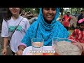 Divorced Bangladeshi Woman Has a Poor Family And Has a Difficult Life!