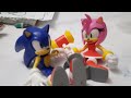 sonic and friends vs eggman robots