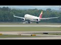 8 minutes of AMAZING plane spotting at Dulles International Airport (IAD)