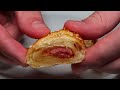 Brilliant appetizer idea in 5 minutes! These will disappear in a minute! Puff pastry and bacon!