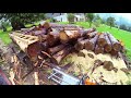Sciage de planches à la tronçonneuse / Sawing boards with chainsaw