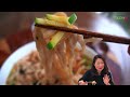 POPULAR Korean Noodle Soup Recipe: Knife-Cut Noodle Soup Beloved By Koreans! KalGukSu 칼국수