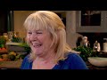 Mum Is Shocked By The Amount Of Wine In The Shepherd's Pie | Gordon Ramsay's Festive Home Cooking