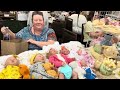 Full tour of the Dolls of the World Expo 2024 doll show