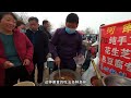 80-year-old old lady in Henan, China sells fried jelly, street food/Henan Market/4k