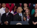 How President Obama handles hecklers