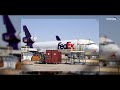 Crashing Immediately After Landing in New York JFK | What Happened to SAS Flight 901
