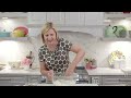 Anna Olson Bakes Her Famous Classic Chocolate Chip Cookies