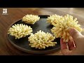 Super Crispy Fried Potato Flowers!! Fall in Love With Garlic Cheese Sauce!! Flourless!