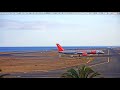 757 ACE Lanzarote causing a (water) disturbance.
