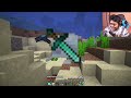 HUNTERS vs SHAPESHIFT SPEEDRUNNER in Minecraft!