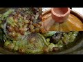 طاجين الدجاج بالبصل والزبيب (العنب المجفف) طاجين مغربي تقليدي