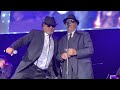 The Blues Brothers (Dan Aykroyd & Jim Belushi) performing Sweet Home Chicago!