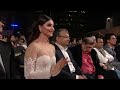 Salman Khan Honors SRIDEVI Kapoor | Zee Cine Awards 2017