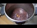 鍋を揺すり砂糖を煮溶かす DSCN5235