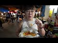Cheap & Delicious Street Food at Night Markets in Bangkok