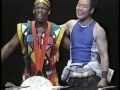 Hayashi-Mamady duo. Grandmasters Mamady Keita (djembeföla) and Eitetsu Hayashi (taiko soloist)