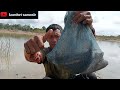 mancing ikan gabus pakai pelampung di lobang pinggir jalan!!!!