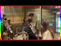 Ohh No!! Shahrukh Khan Got Angry😡On His Manager Pooja Dadlani In Public @ Airport