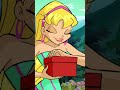 How do you feel when you open the perfect present? 🎁 #shorts | Winx Club