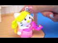 How to Make Cutest House Hello Kitty vs Frozen in Hot and Cold Style ❄️🔥 Miniature House DIY