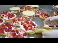 Amazing trendy strawberry cake - Korean food
