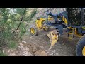 How Does John Deere 670 GP Grader Work on Dangerous! Rocky and Narrow Roads?#johndeere #motorgrader