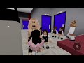 #56حمامات المدرسة المسكونة Roblox😩