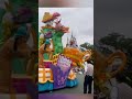 CLUMSY Disney Mascot DESTROYS Parade FLOAT !! 😱 #shorts #disney