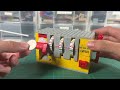 I made a working LEGO slot machine!!