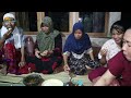 Pemadam Kelaparan Satu Kampung. Tetangga Rela Menembus Kegelapan Demi Makan Bersama.