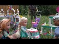 Zipline ! Elsa & Anna toddlers - Barbie - fun adventure - Lego