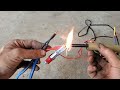 I made a wire soldering iron using a super powerful 1.5V battery